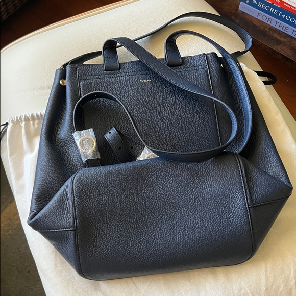 Cuyana Dark Blue Leather Backpack 13.3in - Picture 3 of 7